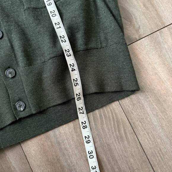 NWOT Jos. A. banks 100% merino wool tailored fit button up sweater vest green - Picture 4 of 5